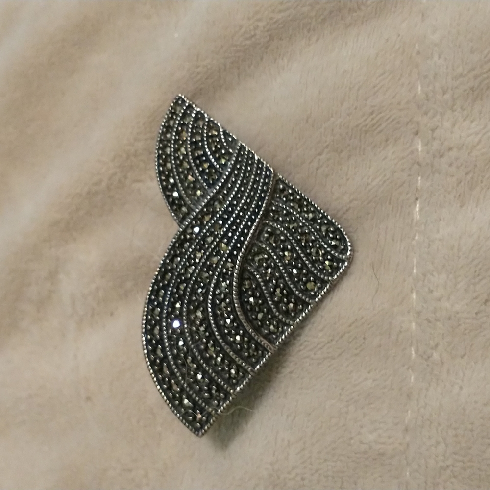 Vintage Marcasite Sterling Silver Scarf Pin - J1